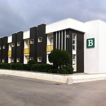 Hotel Atleti Фоджа Екстериор снимка