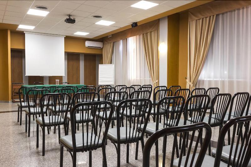 Hotel Atleti Фоджа Екстериор снимка