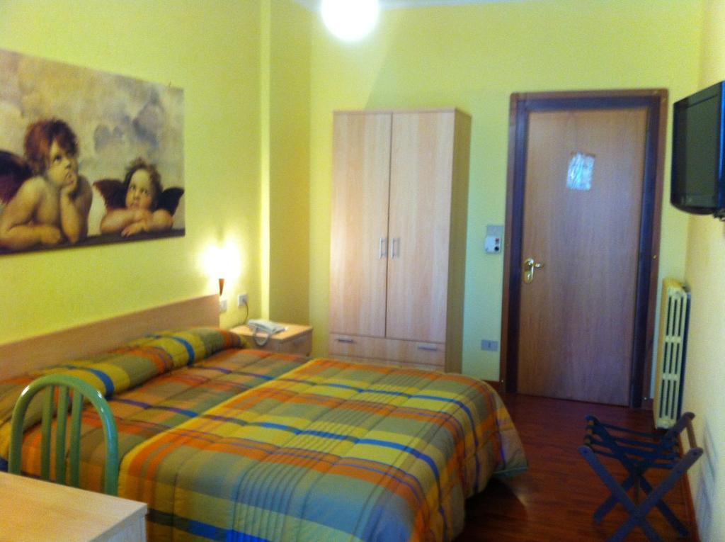 Hotel Atleti Фоджа Стая снимка